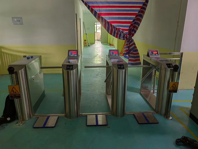 ESD3 roller turnstile and ordinary 3 roller turnstile: differences in functions and applications